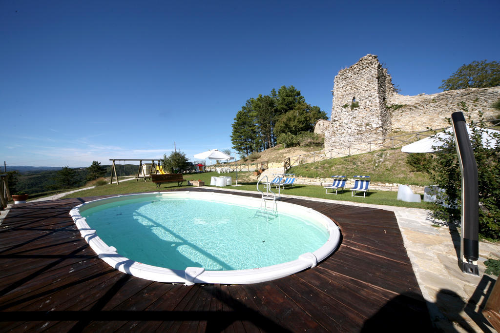 فيلا Agriturismo Borgo San Benedetto بييترالونجا المظهر الخارجي الصورة
