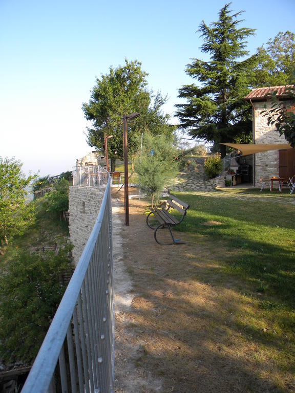 فيلا Agriturismo Borgo San Benedetto بييترالونجا المظهر الخارجي الصورة